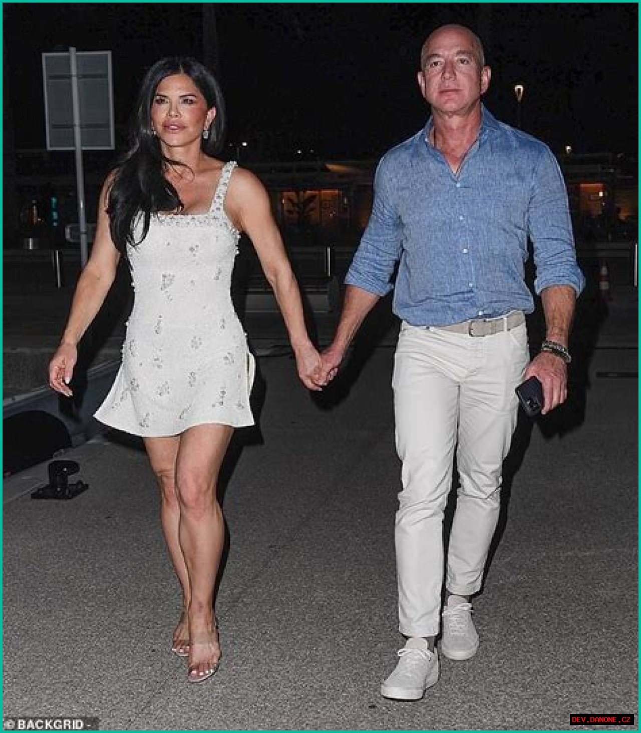 Jeff Bezos And Lauren Sanchez: A Love Story Sparkled By The Engagement Ring