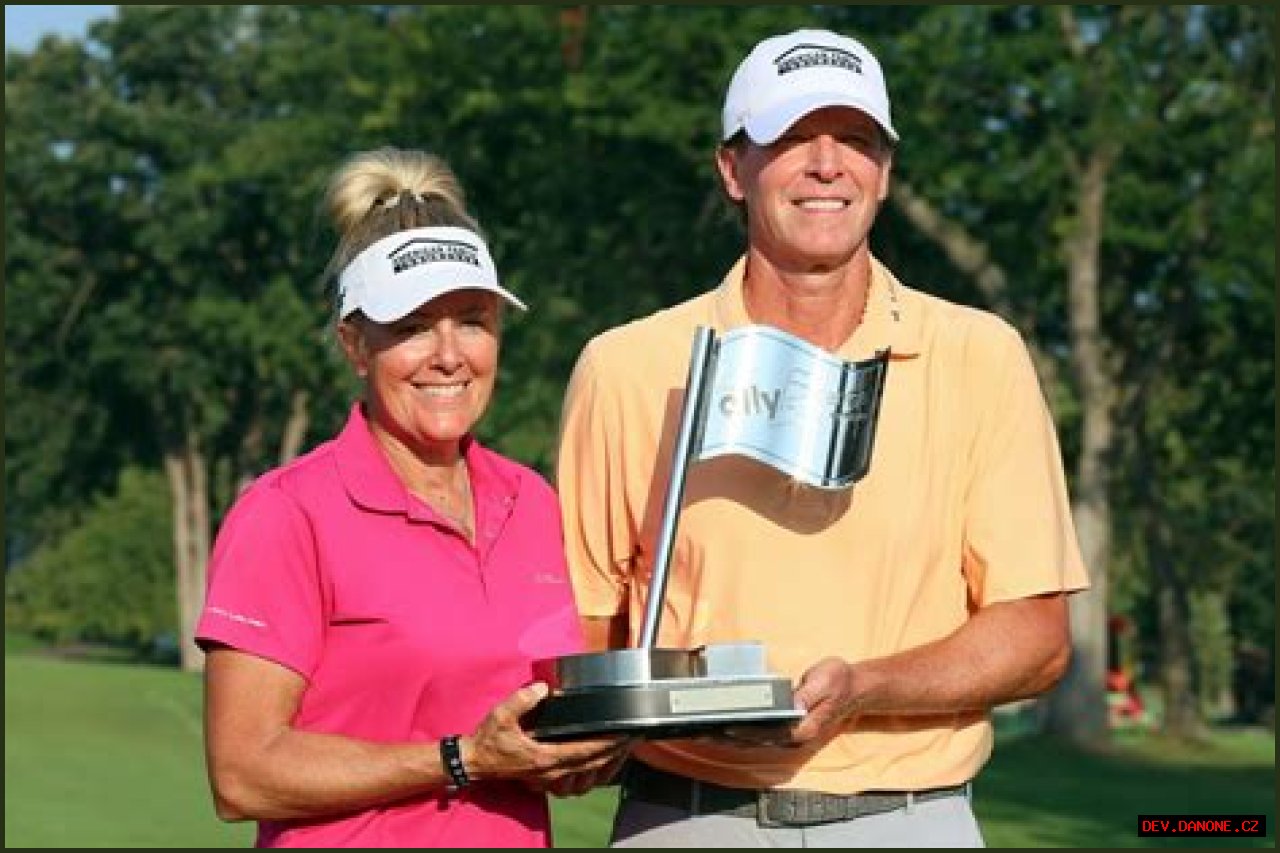 Unveiling The Age Of Steve Stricker's Wife: A Closer Look
